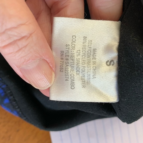 Threads 4 thought active life styles workout tank top wide small recycled poly - Picture 5 of 5